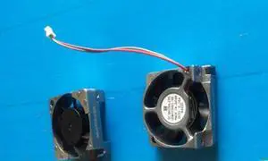 Zyvpee 30*10mm UDQFFDH01-NE DC5v 0.16A 2 wires 2 pins matel frame 3cm silent fan Zyvpee 30*10mm UDQFFDH01-NE DC5v 0.16A 2 wires 2 pins matel frame 3cm silent fan