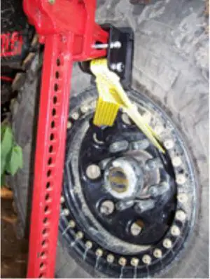 Hi-Lift Wheel attachment strap: Nylon coated hooks; 5000lbs lifting capacity; Hi-Lift attachment; Hooks into rim spokes