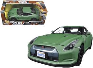 2008 Nissan GT-R R35 Matt Green 1/24 Diecast Model Car by Motormax