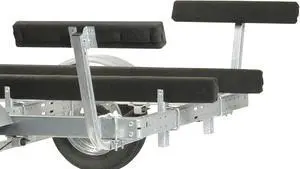 CE Smith Trailer Bunk Board Guide-On, 2'