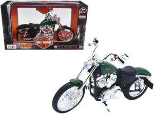 Maisto 32335GRN 2013 Harley Davidson XL 1200V Seventy Two Motorcycle Model 1 by 12 Scale - Green