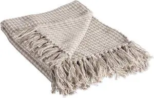 DII Stone Houndstooth Throw