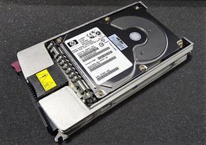 233349-001 HP 72.8GB 10000RPM Wide Ultra320 3.5" SCSI Hard Drive BD0726SA22