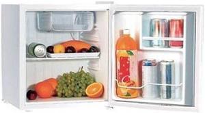 Curtis EFR115 Refrigerator/Freezer