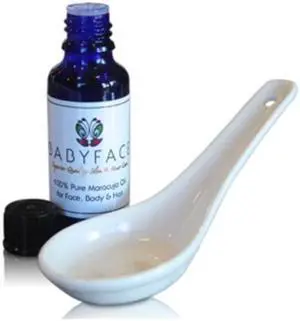 Babyface Asian Facial Massage Kit - Spoon & 1.5 oz. Maracuja Oil (Passionfruit)