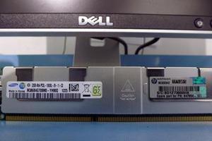 HPE 687466-001 32GB DDR3 SDRAM Memory Module