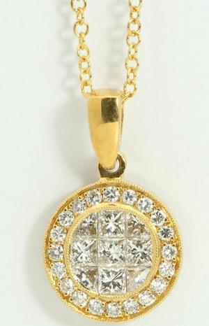 18k Yellow Gold Princess & Round elegant circular modern diamond pendant with set bezel(1.07 ct, H, VS)