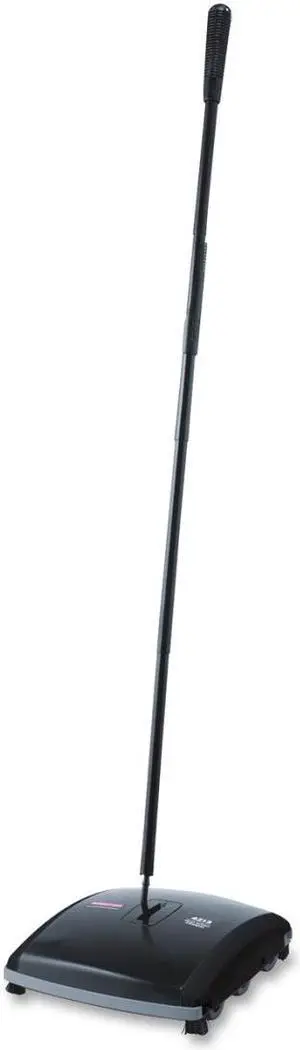 Rubbermaid Commercial Dual Action Sweeper