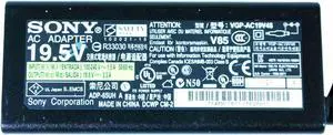 Original So-ny VAIO VGP-AC19V48 ADP-65UH E R33021 65W AC Adapter Charger No Cord