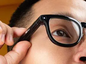 2025 RayNeo V3 4K Shooting Glasses 1440P Video 32GB SonyIMX6