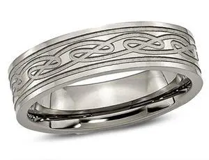 Mens Chisel Titanium Laser Etched Celtic Knot Polished Band Ring