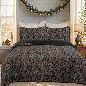 Ventray Queen Size Quilt Set, Christmas Comforter Set, Holiday Bedding Quilted Bedspread Coverlet with 2 Pillow Shams for All Seasons, Holly Berry Tree Pattern 88" X 92"