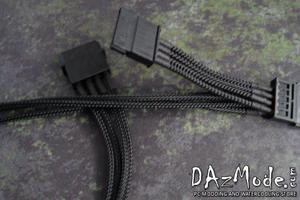 DarkSide SATA 2-WAY Power Cable 12" (30cm) - Jet Black (DS-0551)