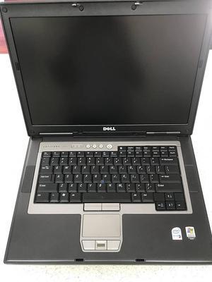 Dell Latitude D820 Laptop Intel Core 2 Duo 1.66Gz 4GB RAM 80GB HDD DVD RW WIFI Bluetooth Fingerprint Ethernet Modem 15.6" Wide XGA Intel Graphics 9 Pin Serial VGA 3 X USB Windows 7 Pro / Home 32-bit
