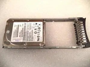 IBM 450 GB 10K 2.5 SAS (ST9450404SS) with cradle 45W7731 (Server)