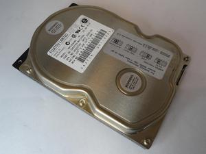 Fujitsu 4.3GB IDE 5400rpm 3.5in HDD ( CA05743-B97100AL MPE3043AE    Fujitsu )