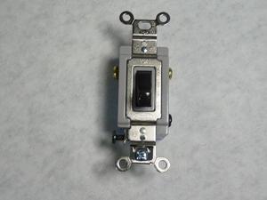 HUBBELL HBL1203 Wall Switch,3-Way,120/277V,15A,Brn,Toggl