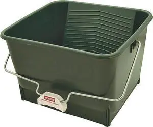 WOOSTER 8616 Polypropylene Paint Bucket, 4 gal, 13 1/2" L, 9" D, 15" W