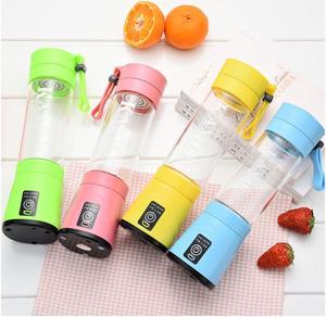 USB Juicer Cup, Fruit Mixing Machine, Portable Personal Size Eletric Rechargeable Mixer, Blender, 380ml Water Bottle with USB Charger Cable for Sports,Camping, Working, Kitchen, Dining