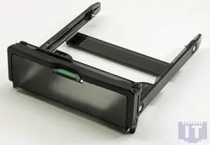 HP z Series hard drive carrier 663074-001 3.5" / Z820 / Z640 / removeable HP z Series hard drive carrier 663074-001 3.5" / Z820 / Z640 / removeable
