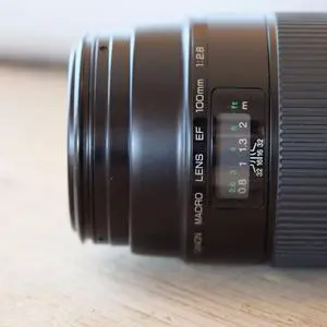 Canon EF 100mm f/2.8 Macro USM Fixed Lens for Canon SLR Cameras - International Version