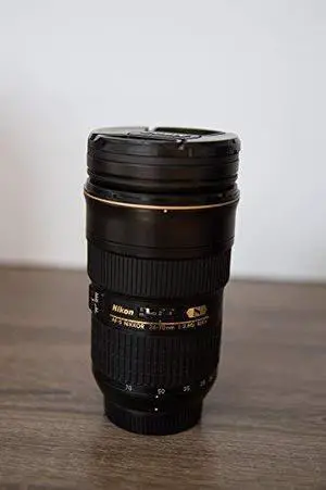 Nikon AF-S FX NIKKOR 24-70mm f/2.8G ED Zoom Lens with Auto Focus for Nikon DSLR Cameras International Version