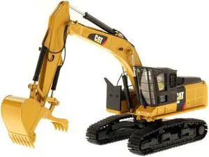 CAT Caterpillar 568 GF Road Builder with Operator "High Line Series" 1/50 Diecast Model by Diecast Masters
