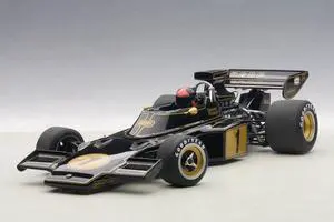 Lotus 72E 1973 Emerson Fittipaldi #1 with Driver Figure in Cockpit 1/18 Model Car by Autoart