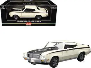 1970 Buick GSX Apollo White with Black Stripes "American Collectibles" Series 1/18 Diecast Model Car by Sun Star
