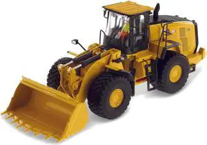 CAT Caterpillar 980 Wheel Loader Yellow with Operator "High Line Series" 1/50 Diecast Model by Diecast Masters