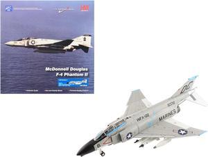 McDonnell Douglas F-4B Phantom II Aircraft "VMFA-122, DA Nang Air Base" (1968) US Marines 1/72 Diecast Model by Hobby Master