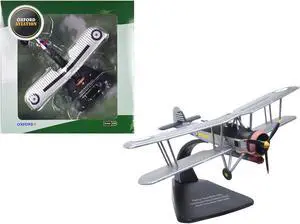 Fairey Swordfish Mk I Bomber Aircraft "FAA Historic Flight" Royal Navy 1/72 Diecast Model Airplane by Oxford Diecast