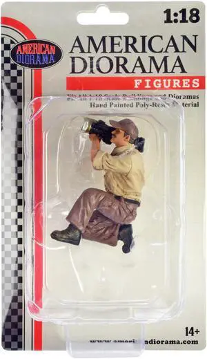 "4X4 Mechanic" Figure 7 for 1/18 Scale Models by American Diorama