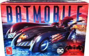 Skill 2 Model Kit Batmobile "Batman & Robin" (1997) Movie 1/25 Scale Model by AMT