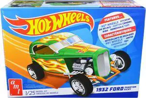 Skill 2 Model Kit 1932 Ford Phantom Vicky "Hot Wheels" 1/25 Scale Model by AMT