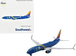 Boeing 737-800 Commercial Aircraft "Southwest Airlines" Blue with Striped Tail 1/400 Diecast Model Airplane by GeminiJets