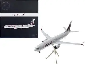 Boeing 737 MAX 8 Commercial Aircraft Gray & White w/Tail Graphics "Gemini 200" Series 1/200 Diecast Model Airplane by GeminiJets