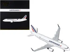 Airbus A320 Commercial Aircraft "Air France" White w/Tail Stripes "Gemini 200" Series 1/200 Diecast Model Airplane by GeminiJets