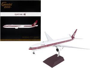 Boeing 777-300ER Commercial Aircraft "Qatar Airways" White w/Dark Red "Gemini 200" 1/200 Diecast Model Airplane by GeminiJets