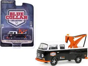1973 Volkswagen Double Cab Tow Truck Black and White "Texaco 24 Hour Road Service" 1/64 Diecast Model Car by Greenlight
