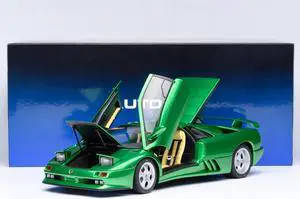 Lamborghini Diablo SE30 Verde Mic/Green Metallic 1/18 Model Car by Autoart