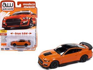 2021 Ford Mustang Shelby GT500 Carbon Fiber Track Pack Twister Orange with Black Top 1/64 Diecast Model Car by Auto World