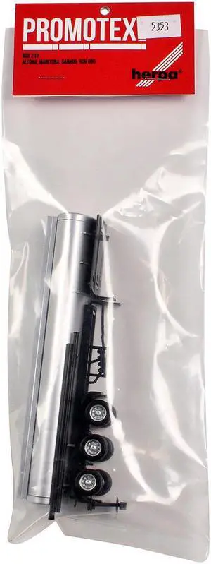 3-Axle Elliptical Tanker Trailer Silver 1/87 (HO) Plastic Model by Promotex