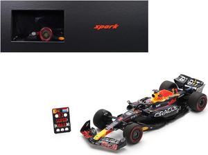Red Bull Racing RB19 #1 "Oracle" Winner F1 "British GP" (2023) with Pit Board and Display Case 1/18 Model Car by Spark