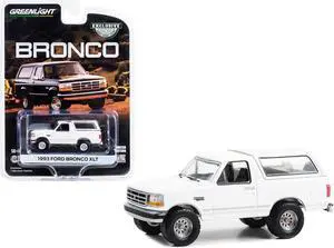 1993 Ford Bronco XLT Oxford White "Hobby Exclusive" Series 1/64 Diecast Model Car by Greenlight