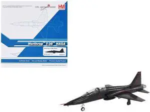 Northrop T-38A Talon Aircraft "Beale Air Force Base" (2006) US Air Force "Air Power Series" 1/72 Diecast Model by Hobby Master