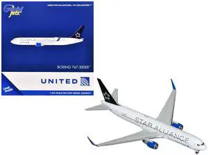 Boeing 767-300ER Commercial Aircraft "United Airlines Star Alliance" (N76516) White with Black 1/400 Diecast Model by GeminiJets