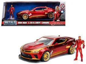 2016 Chevrolet Camaro with Iron Man Diecast Figure \Marvel\ Series 1/24 Diecast Model Car by Jada"""