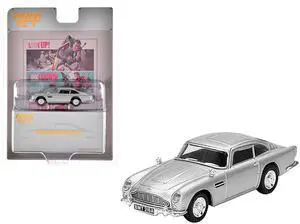 Aston Martin DB5 RHD Birch Silver Metallic 007 James Bond "Thunderball" (1965) Movie Ltd Ed 1/64 Diecast Model Car by Mini GT