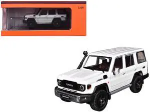 Toyota Land Cruiser (J76) White Metallic 1/64 Diecast Model Car by GCD